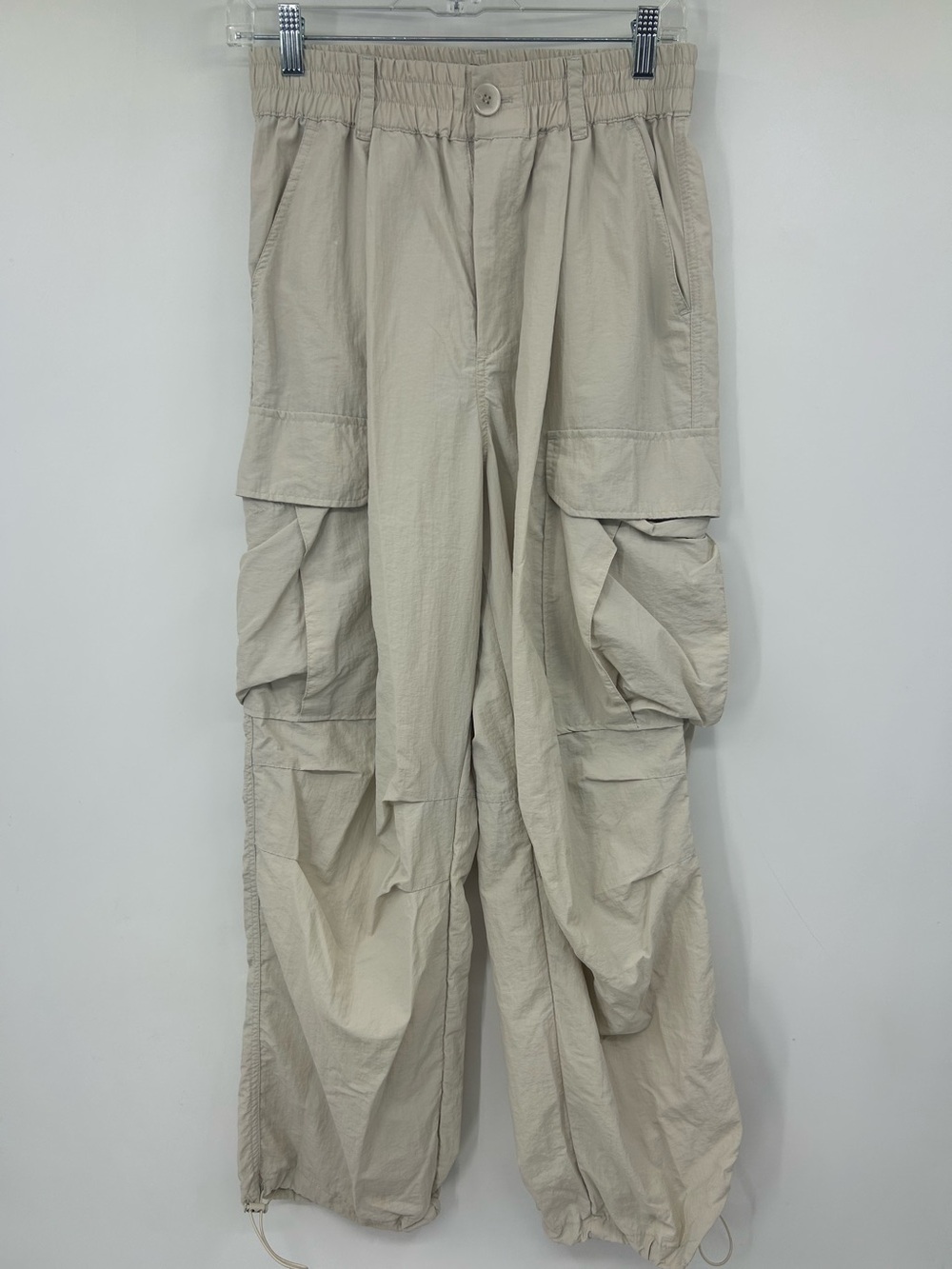 Deluc Women’s Cargo Pants Beige Elastic Waist Adjustable Ankle Track Pants Small